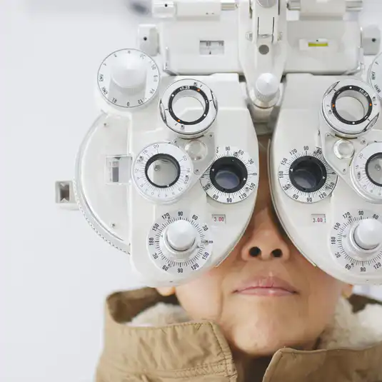 Seniors' Comprehensive Eye Exam